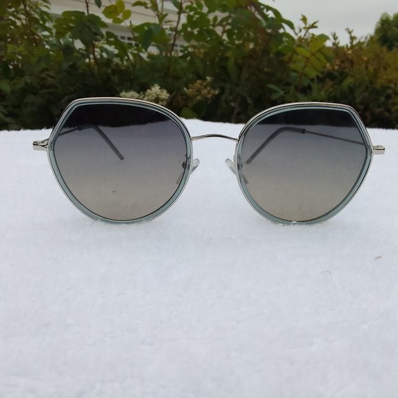 Vogue women\'s sunglass, with 3 gifts, brand new, SKU01-glass-w main image 4